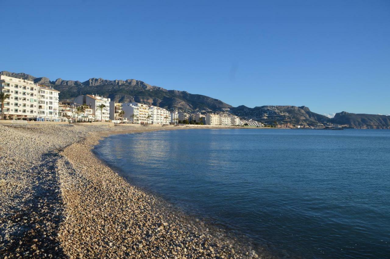 Apartamento En Primera Linea De Mar Алтеа Екстериор снимка