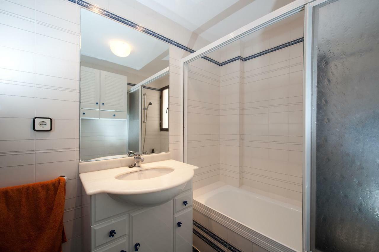 Apartamento En Primera Linea De Mar Алтеа Екстериор снимка